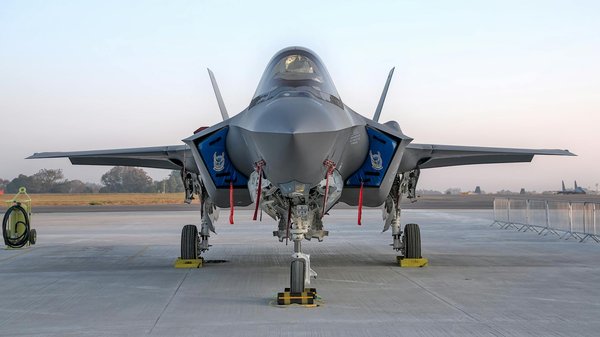 Les meilleurs pantalons cargo pour femme : style et pratique réunis